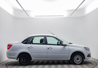 Подержанный автомобиль LADA (ВАЗ) Granta Sedan 2024 года (4 фото)