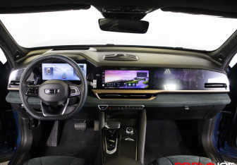 Подержанный автомобиль Geely Monjaro 2024 года (14 фото)