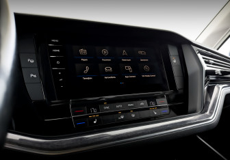 Подержанный автомобиль Volkswagen Touareg 2018 года (29 фото)