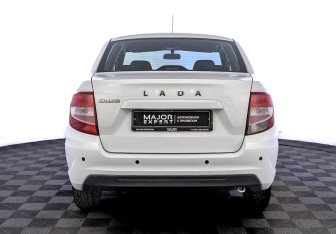 Подержанный автомобиль LADA (ВАЗ) Granta Sedan 2023 года (6 фото)