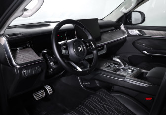 Подержанный автомобиль Tank 500 2023 года (15 фото)