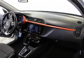Подержанный автомобиль Kia Rio Sedan 2021 года (7 фото)