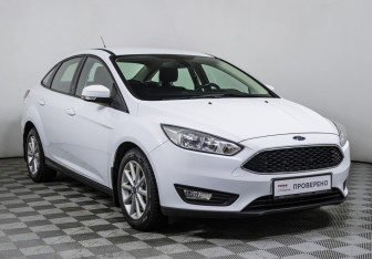 Подержанный автомобиль Ford Focus Wagon 2012 года (3 фото)