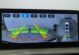 Подержанный автомобиль Chery Arrizo 8 2023 года (17 фото)