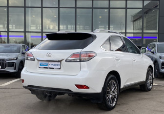 Подержанный автомобиль Lexus RX 2012 года (6 фото)