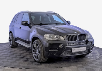 Подержанный автомобиль BMW X5 2013 года (3 фото)