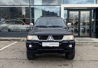 Подержанный автомобиль Mitsubishi Pajero Sport 2007 года (2 фото)