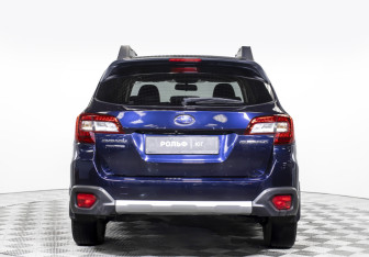 Подержанный автомобиль Subaru Outback Wagon 2016 года (6 фото)