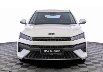 Новый Москвич 6 2025 (2 фото)