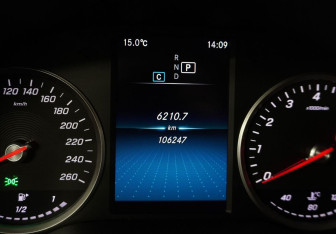 Подержанный автомобиль Mercedes-Benz GLC Coupe 2020 года (16 фото)