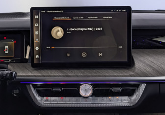 Подержанный автомобиль Tank 500 2023 года (17 фото)