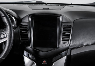 Подержанный автомобиль Chevrolet Cruze Sedan 2011 года (11 фото)