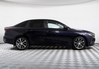 Подержанный автомобиль Geely Emgrand 2024 года (4 фото)