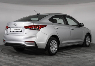 Подержанный автомобиль Hyundai Solaris Sedan 2017 года (5 фото)