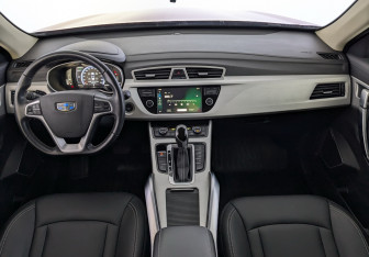 Подержанный автомобиль Geely Atlas 2019 года (25 фото)