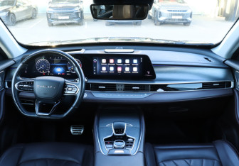 Подержанный автомобиль Chery Tiggo 8 Pro Max 2023 года (12 фото)