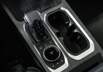 Подержанный автомобиль Jaecoo J7 2023 года (21 фото)