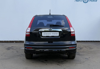 Подержанный автомобиль Honda CR-V 2010 года (6 фото)