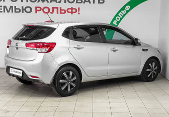 Подержанный автомобиль Kia Rio Hatchback 2016 года (4 фото)