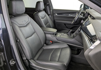 Подержанный автомобиль Cadillac XT6 2021 года (24 фото)