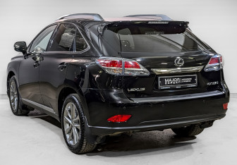 Подержанный автомобиль Lexus RX 2015 года (7 фото)