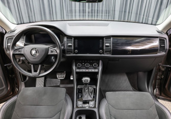 Подержанный автомобиль Skoda Kodiaq 2019 года (14 фото)