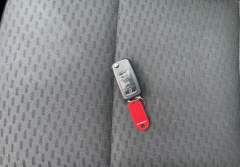 Подержанный автомобиль Skoda Fabia Hatchback 2011 года (12 фото)