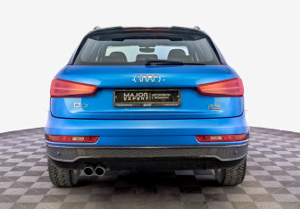 Подержанный автомобиль Audi Q3 2017 года (6 фото)