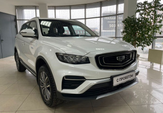 Подержанный автомобиль Geely Atlas Pro 2023 года (3 фото)