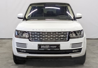 Подержанный автомобиль Land Rover Range Rover 2016 года (2 фото)