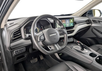 Подержанный автомобиль Haval F7 2024 года (16 фото)