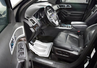 Подержанный автомобиль Ford Explorer 2012 года (5 фото)