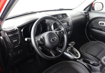 Подержанный автомобиль Kia Soul 2015 года (9 фото)
