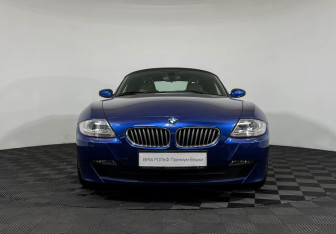 Подержанный автомобиль BMW Z4 Roadster 2008 года (3 фото)