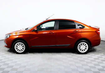 Подержанный автомобиль LADA (ВАЗ) Vesta Sedan 2017 года (3 фото)