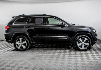 Подержанный автомобиль Jeep Grand Cherokee 2014 года (4 фото)
