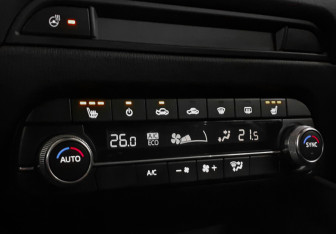 Подержанный автомобиль Mazda CX-5 2020 года (15 фото)