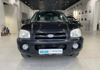 Подержанный автомобиль Hyundai Santa Fe 2011 года (2 фото)