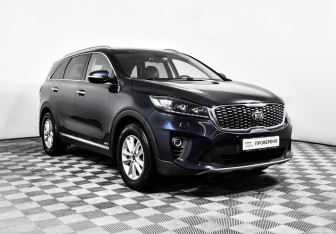Подержанный автомобиль Kia Sorento 2019 года (3 фото)