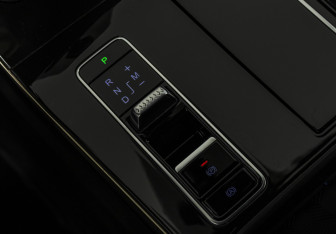 Подержанный автомобиль Exeed LX 2024 года (17 фото)