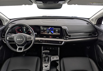 Подержанный автомобиль Kia Sportage 2024 года (14 фото)
