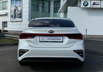 Подержанный автомобиль Kia K3 Sedan 2019 года (6 фото)