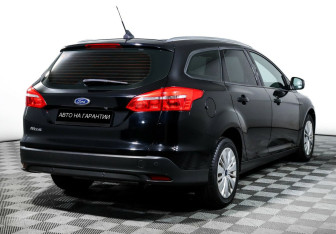 Подержанный автомобиль Ford Focus Wagon 2019 года (5 фото)