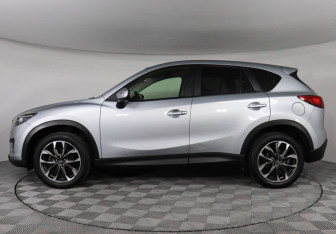 Подержанный автомобиль Mazda CX-5 2015 года (8 фото)