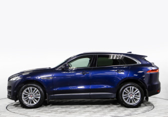 Подержанный автомобиль Jaguar F-Pace 2017 года (6 фото)