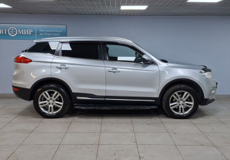 Подержанный автомобиль Geely Atlas 2018 года (4 фото)