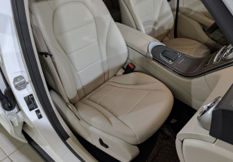 Подержанный автомобиль Mercedes-Benz GLC Coupe 2019 года (24 фото)