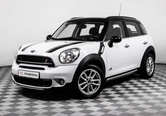 Подержанный автомобиль MINI Countryman 2016 года (1 фото)