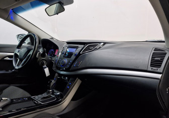 Подержанный автомобиль Hyundai i40 Sedan 2014 года (4 фото)