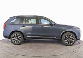 Новый Volvo XC90 2025 (4 фото)